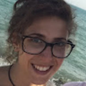 Meet your Posher, Selina